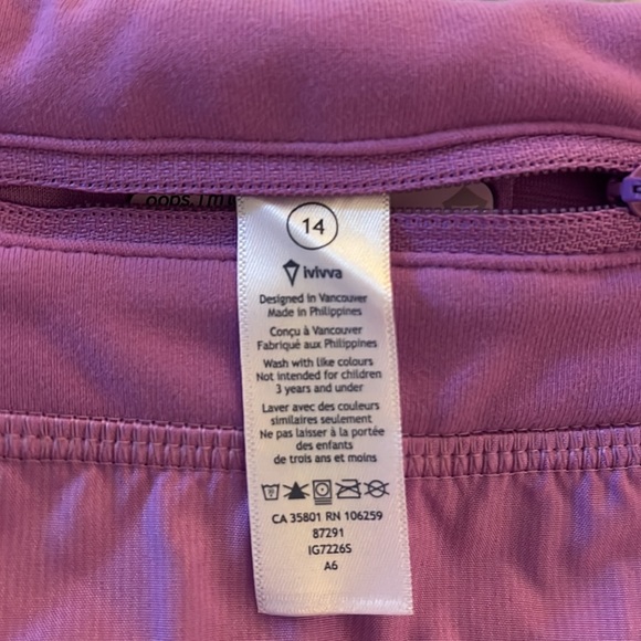 Ivivva workout shorts in light purple. Size 14 - Picture 5 of 7